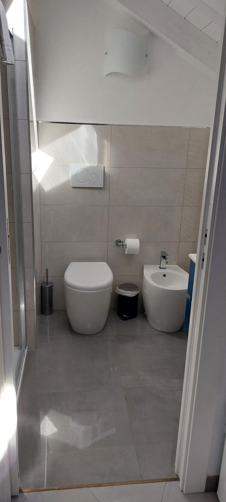 Casa Luigia Rooms Mtb In Finalborgo Bike Room Tour Ebike Trekking Finale Ligure Exterior foto